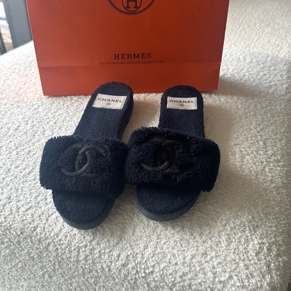 Chanel Black Fuzzy Slippers - Picture 9 of 9